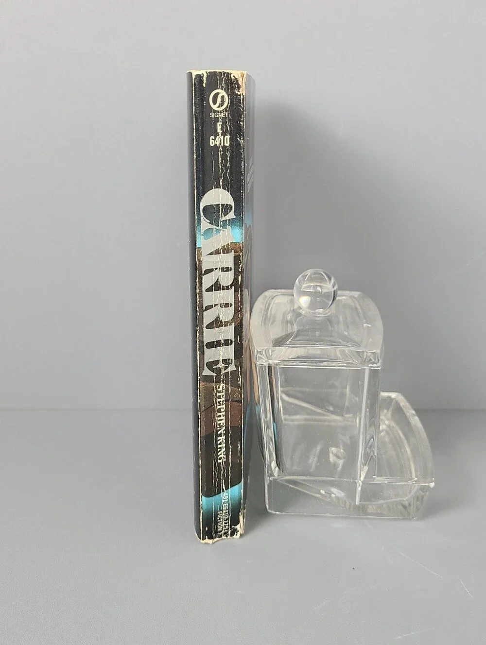 Carrie Stephen King Signet Early Printing 1975 Vintage Paperback Book